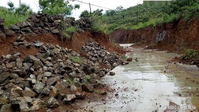 leyu手机版登录入口中铁城际勘察院详解现场勘查、测量、试验、取样四种方法(图1)